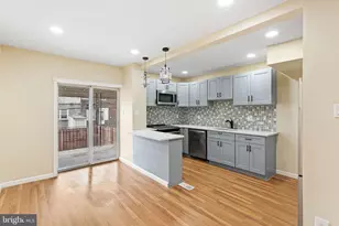 2526 S 68th St, Philadelphia, PA 19142 - Photo 6