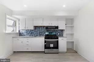 1807 S 9th St, Philadelphia, PA 19148 - Photo 2