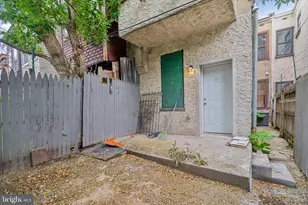 1718 Edgley St, Philadelphia, PA 19121 - Photo 10