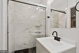 1718 Edgley St, Philadelphia, PA 19121 - Photo 32