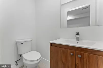2033 N 9th Street, Philadelphia, PA 19122 - Photo 26