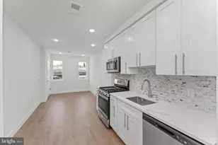 2033 N 9th St, Philadelphia, PA 19122 - Photo 10