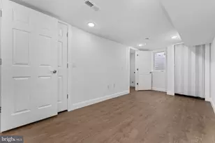 2033 N 9th St, Philadelphia, PA 19122 - Photo 16