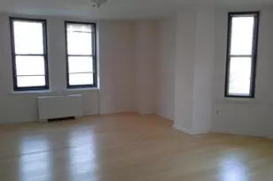 135 S 19th St, Philadelphia, PA 19103 - Photo 2