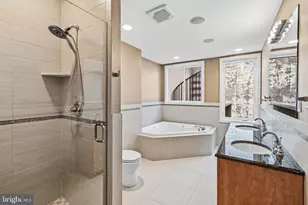 765 S 15th St, Philadelphia, PA 19146 - Photo 40