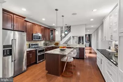 765 S 15th Street, Philadelphia, PA 19146 - Photo 2