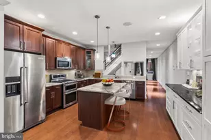 765 S 15th St, Philadelphia, PA 19146 - Photo 2