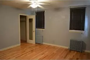 7905 Ardleigh St, Philadelphia, PA 19118 - Photo 2