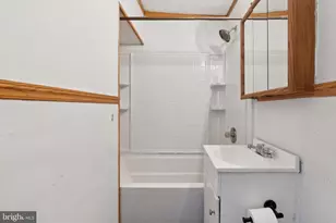 2831 Almond St, Philadelphia, PA 19134 - Photo 12