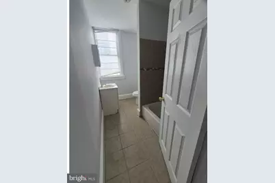 2645 W Jefferson Street, Philadelphia, PA 19121 - Photo 4