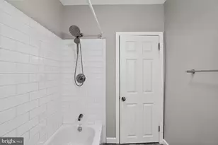 2225 S Beechwood St, Philadelphia, PA 19145 - Photo 22