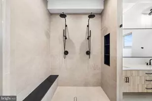 2512 E Cumberland St, Philadelphia, PA 19125 - Photo 32