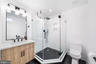 2512 E Cumberland St, Philadelphia, PA 19125 - Photo 12