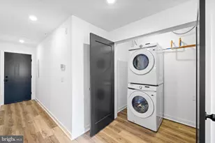 17 Girard Ave Ave W, Philadelphia, PA 19123 - Photo 12