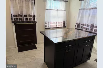 289 E Collom Street, Philadelphia, PA 19144 - Photo 12