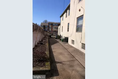 289 E Collom Street, Philadelphia, PA 19144 - Photo 2