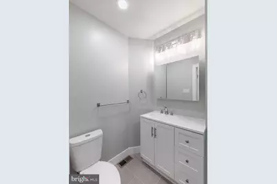 672 N 19th Street #2ND FL, Philadelphia, PA 19130 - Photo 16