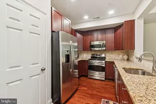 105 Commodore Court, Philadelphia, PA 19146 - Photo 6