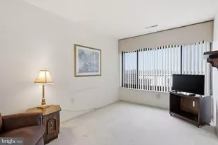 5100 Convent Ln, Philadelphia, PA 19114 - Photo 16