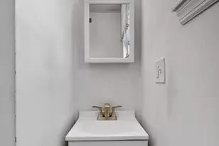 1229 S 6th St, Philadelphia, PA 19147 - Photo 8