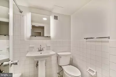 226 W Rittenhouse Square #2802, Philadelphia, PA 19103 - Photo 16