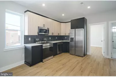 2701 W Glenwood Avenue, Philadelphia, PA 19121 - Photo 10