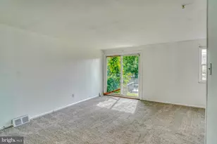 10203 E Keswick Rd, Philadelphia, PA 19114 - Photo 12