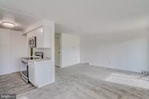 10203 E Keswick Rd, Philadelphia, PA 19114 - Photo 6