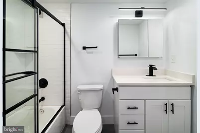 2132 Pine Street #1F, Philadelphia, PA 19103 - Photo 14