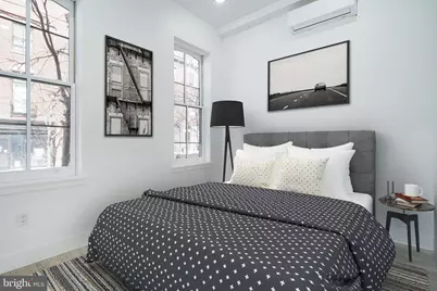 2132 Pine Street #1F, Philadelphia, PA 19103 - Photo 2