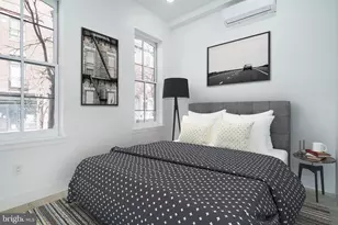 2132 Pine St, Philadelphia, PA 19103 - Photo 2