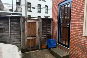 2620 Brown St, Philadelphia, PA 19130 - Photo 20