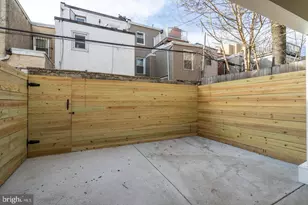 762 S 15th St, Philadelphia, PA 19146 - Photo 14