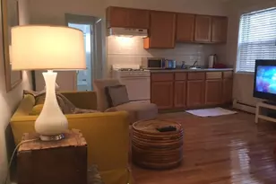 923 Spruce St, Philadelphia, PA 19107 - Photo 4