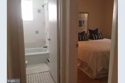 923 Spruce Street #1R, Philadelphia, PA 19107 - Photo 8