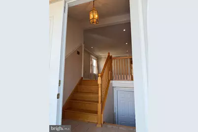 816 Hendrix Street, Philadelphia, PA 19116 - Photo 2