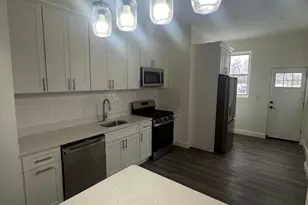 1322 Kerbaugh St, Philadelphia, PA 19140 - Photo 4