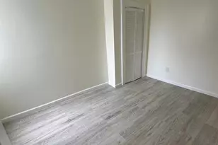 1322 Kerbaugh St, Philadelphia, PA 19140 - Photo 16