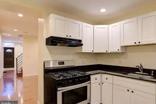 2663 Belgrade St, Philadelphia, PA 19125 - Photo 4