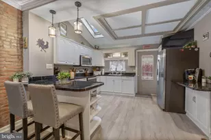 309 Winton St, Philadelphia, PA 19148 - Photo 8