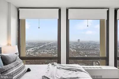 220 Locust Street #25ES, Philadelphia, PA 19106 - Photo 20