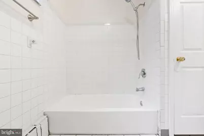 2246 S Hicks Street, Philadelphia, PA 19145 - Photo 14