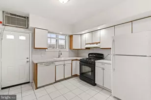 2246 S Hicks St, Philadelphia, PA 19145 - Photo 10