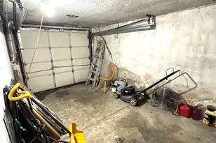 6626 Sylvester St, Philadelphia, PA 19149 - Photo 18