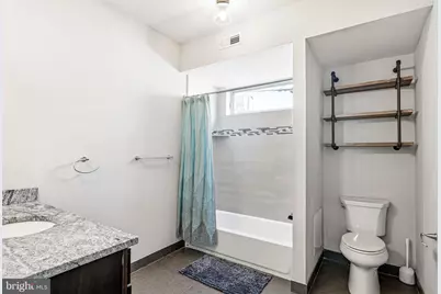 2201 E Susquehanna Avenue, Philadelphia, PA 19125 - Photo 18