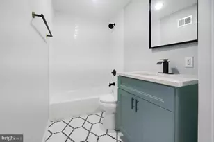 2215 Earp St, Philadelphia, PA 19146 - Photo 20