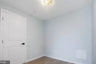 2215 Earp St, Philadelphia, PA 19146 - Photo 16