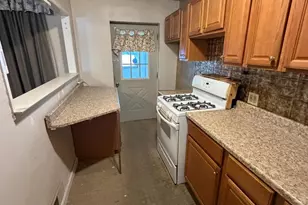 8045 Leon St, Philadelphia, PA 19136 - Photo 6