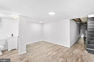 7823 Forrest Ave, Philadelphia, PA 19150 - Photo 22