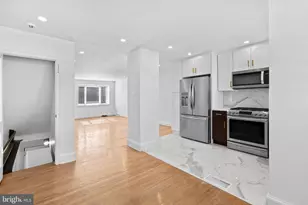 7823 Forrest Ave, Philadelphia, PA 19150 - Photo 12